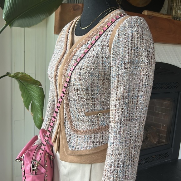Elegant Tweed Jacket - Cream and Tan - Picture 15 of 15